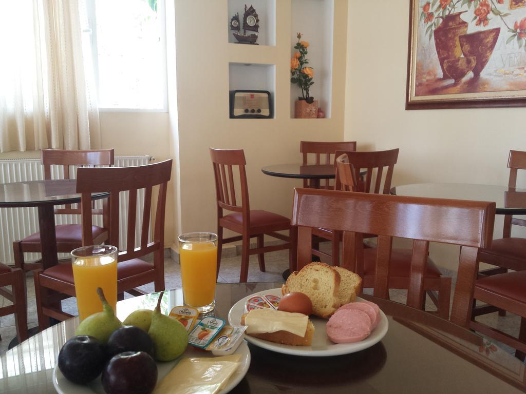 Dimitra Hotel Лутра Едипсу Екстериор снимка